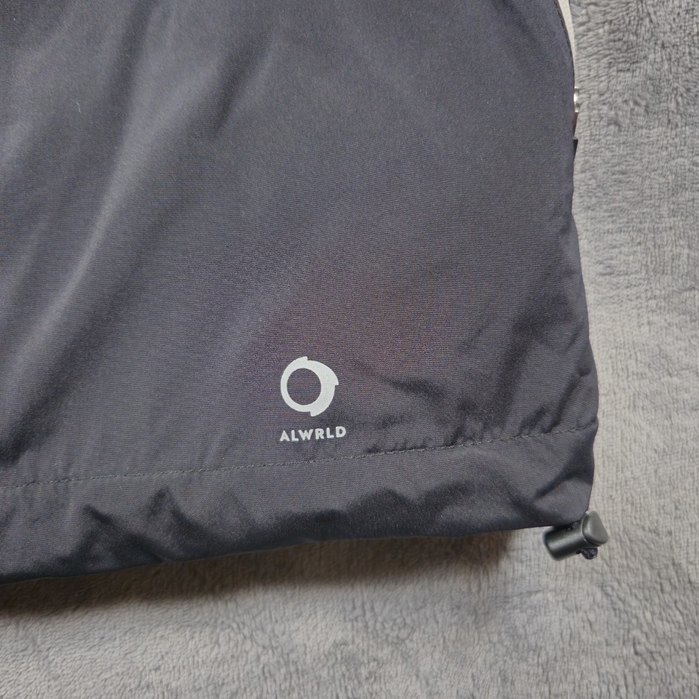 Alwrld Black Biodegradable Vest Full Zip Hooded Sleeveless Puffer Jacket Mens M - Picture 2 of 16
